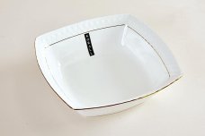 Салатник 780мл/18см ф.квадр. Снежная королева