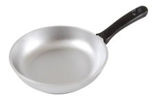 Сковорода 26/6см с ручкой/утолщ. дном